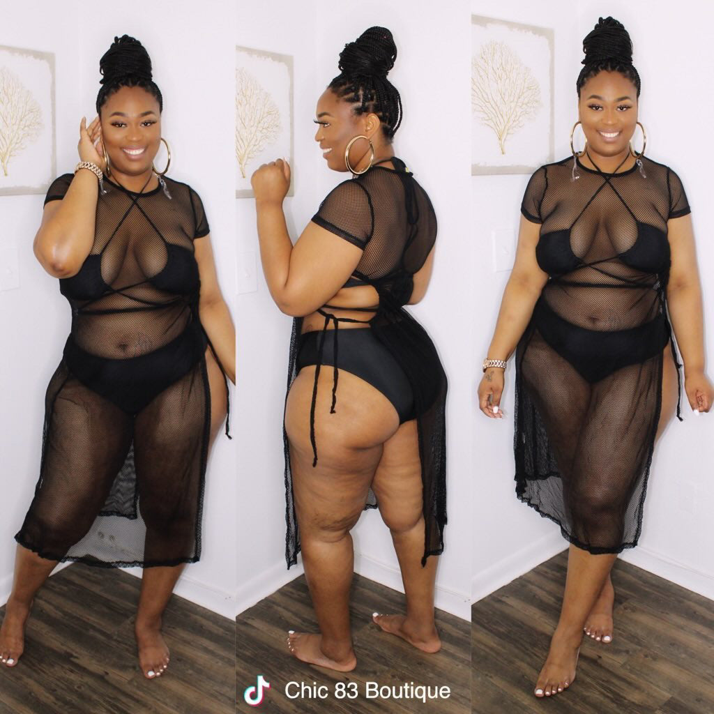 Feeling Beachy Cover-Up (Black)